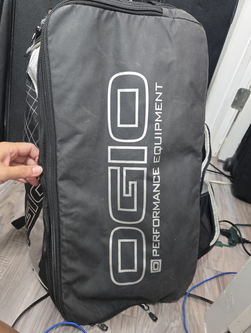 OGIO Endurance 9.0 Triathlon Gear Bag Black Multi Pocket Sports Duffle